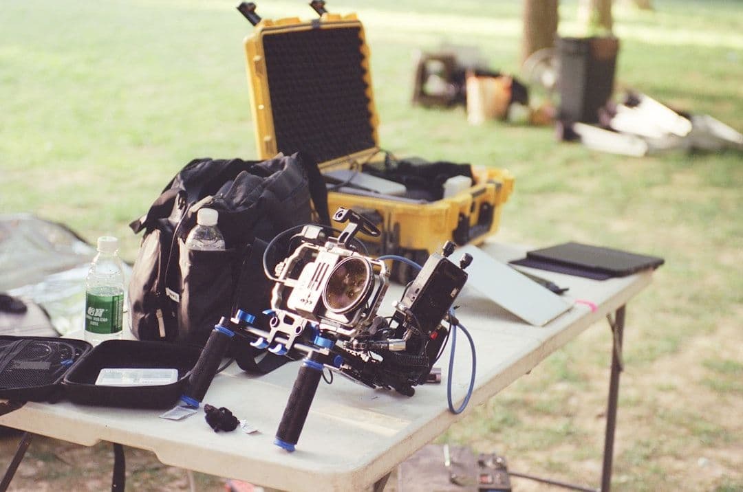 Crew Jakarta-based saat blocking shot brand film di lokasi Senayan